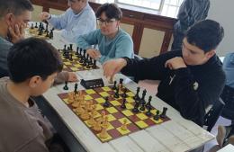 Ajedrez, pizzas y camarader&iacute;a en el Torneo de Partidas R&aacute;pidas de la UPAAC