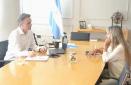 La senadora Laura Clark se reunió con Katopodis