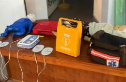 Capacitación en RCP para árbitros de fútbol local