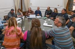 El Ejecutivo y los sindicatos acordaron un incremento del 15 % en mayo y junio