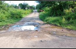 Vecinos de barrio Acevedo reclaman obras por el pésimo estado de las calles