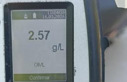 Conductor alcoholizado circulaba en moto por una plaza