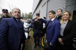 Kicillof entregó motos, fondos y presentó efectivos para Pergamino
